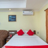 Отель OYO 10807 Hotel Auro, фото 2