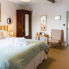 Отель Hutton House Bed and Breakfast, фото 5