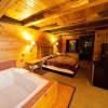 Отель Log Cabin Lodge & Suites, фото 28