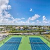 Отель Tropical Hudson Retreat w/ Pool & Tennis Courts!, фото 18