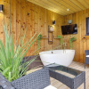 Отель Little Paddock Bed and Breakfast, фото 1