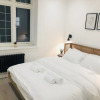 Отель Perfect Holiday Escape - 1 and 2 Bedroom Deluxe Apartments at Liverpool Street, фото 18