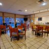 Отель Comfort Inn & Suites, фото 26