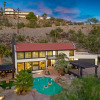 Отель Desert Lagoon by Avantstay Luxury Phoenix Home w/ Entertainers Backyard, фото 21