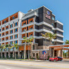 Отель Comfort Suites Fort Lauderdale Airport & Cruise Port, фото 1