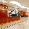 Отель Oyo 148 Shathi Almas Hotel Suites, фото 25