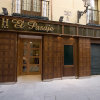 Отель Hostal El Pasaje в Мадриде