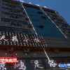 Отель Qiubeijinghongdajiudian, фото 1