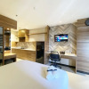Отель Cozy And Comfort Stay Studio Sentraland Semarang Apartment, фото 4