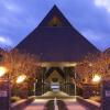Отель InterContinental Fiji Golf Resort & Spa, an IHG Hotel в Натадоле