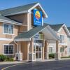 Отель Comfort Inn & Suites Jackson - West Bend, фото 1