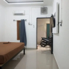 Отель OYO 94032 Jm Guest House 2, фото 11