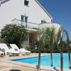 Отель Apartment Niko - with pool : A2 Jelsa, Island Hvar, фото 1