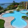 Отель 2-BR Modern Oceanfront Apt Steps from Playa Sucia, фото 40