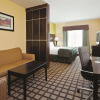 Отель La Quinta Inn & Suites by Wyndham Pasadena North, фото 4