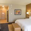 Отель Hampton Inn & Suites Dodge City, фото 31