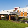Отель Hampton Inn McHenry, фото 1