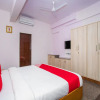 Отель OYO 17160 Rain Tree Comforts, фото 2