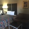 Отель Camelot Inn & Suites Hobby/Gulf Freeway в Хьюстоне