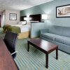 Отель Holiday Inn Express and Suites, an IHG Hotel, фото 39