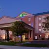 Отель Holiday Inn Express and Suites Kincardine, фото 5