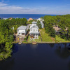 Отель Edgewater by Avantstay Gorgeous Character Lakefront Home w/ Private Dock, фото 22