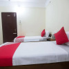 Отель OYO 12216 Paramount Inn, фото 7