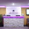Отель Westbridge Inn and Suites, фото 1