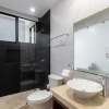 Отель Stunning 2 in 1 Apartments Ocean View Rooftop Pool Near The Beach and 5th Avenue, фото 10