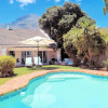 Отель Hout Bay Beach Cottage, фото 10