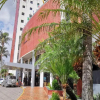 Отель Seaflats Iate Plaza, фото 1