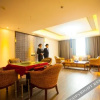 Отель Rongting Holiday Inn Luoping, фото 16