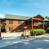 Отель Hickory Ridge by Avantstay Incredible Private Elevated Cabin Sleeps 20!, фото 14
