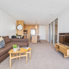 Отель Modern Harbour View Penthouse, фото 2