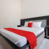 Отель RedDoorz near Moro Mall Purwokerto, фото 7