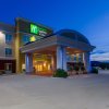 Отель Holiday Inn Express & Suites Alpine Southeast, an IHG Hotel, фото 21