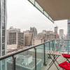 Отель 18 Yorkville Avenue, фото 1