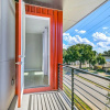 Отель Modern Townhouse w Balcony, фото 7