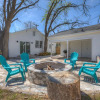 Отель Stunning Luxury Rental Near Main W/hot-tub&firepit, фото 23