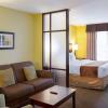 Отель Comfort Suites Harvey - New Orleans West, фото 23