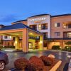 Отель Courtyard by Marriott Indianapolis South в Индианаполисе