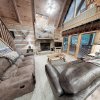 Отель Streamsong Secluded Creek View Cabin with Hot Tub and Pool Table by RedAwning, фото 9
