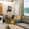 Отель Compact Flat 8 min to Torium Mall in Beylikduzu, фото 1