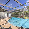 Отель Lavish Holiday Home w/ Lanai & Heated Outdoor Pool, фото 12