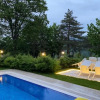 Отель Sapancada Göl Manzarali Özel Havuzlu 3+1 Vi̇lla, фото 5
