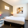 Отель Luxurious Villa With Washer and Dishwasher, in a Green Area, фото 2