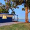 Отель Lake Boga Caravan Park, фото 30