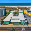 Отель Tropic Terrace #55 - Beachfront Rental Studio Bedroom Condo by RedAwning, фото 16