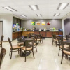 Отель Quality Inn & Suites Los Angeles Airport - LAX, фото 16