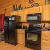 Отель Sugar Shack - One Bedroom Cabin, фото 25
